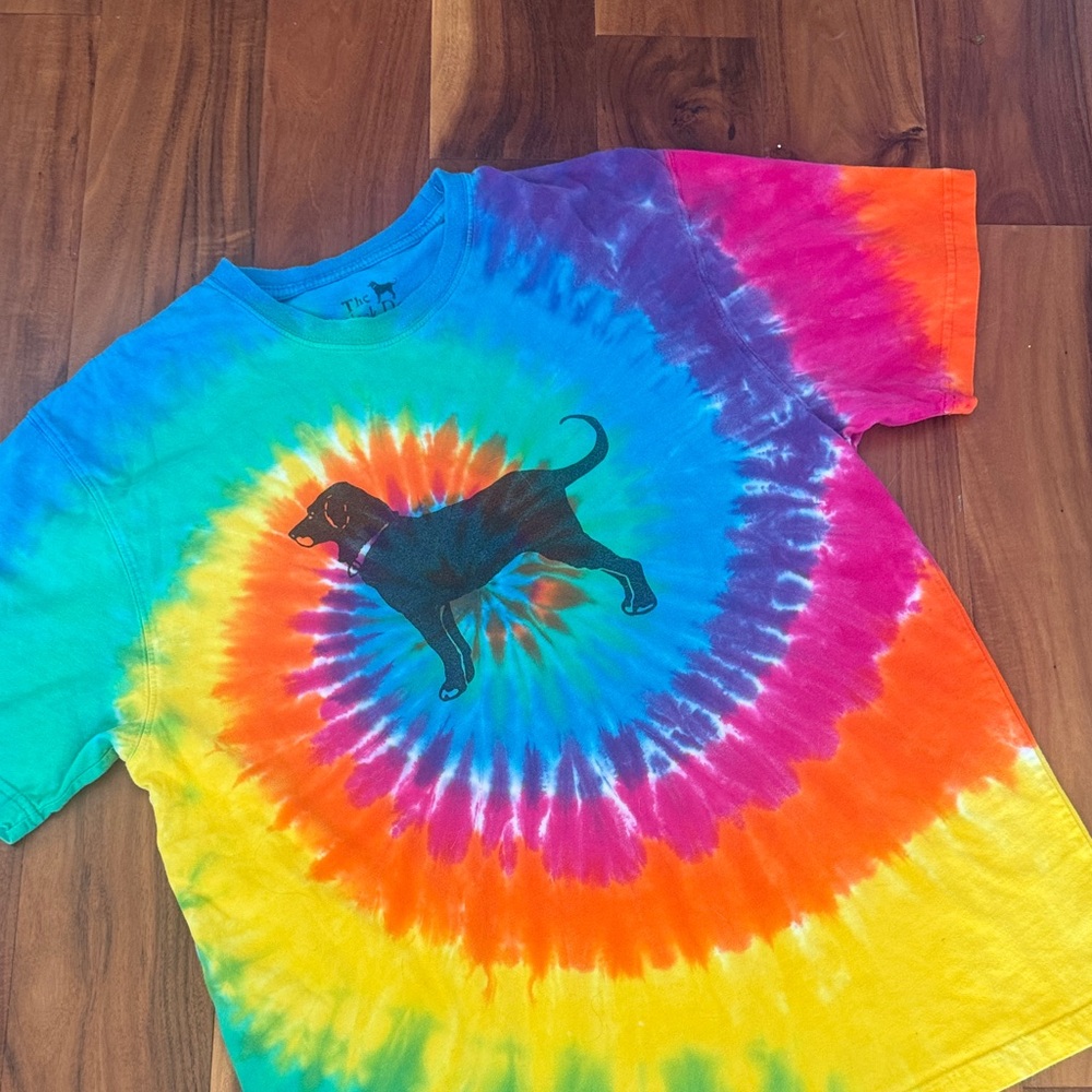 The Black Dog Vibrant Tie-Dye Short Sleeve Tee